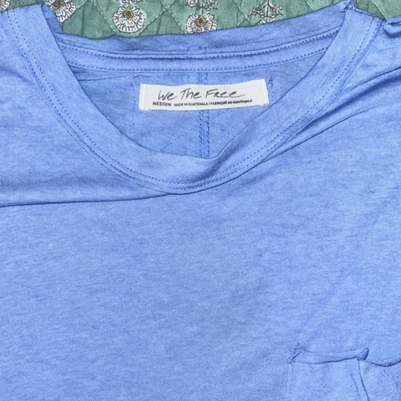 We the Free Short Sleeved Tee Shirt With Single Pocket in Frozen Violet M NWT - Picture 3 of 12